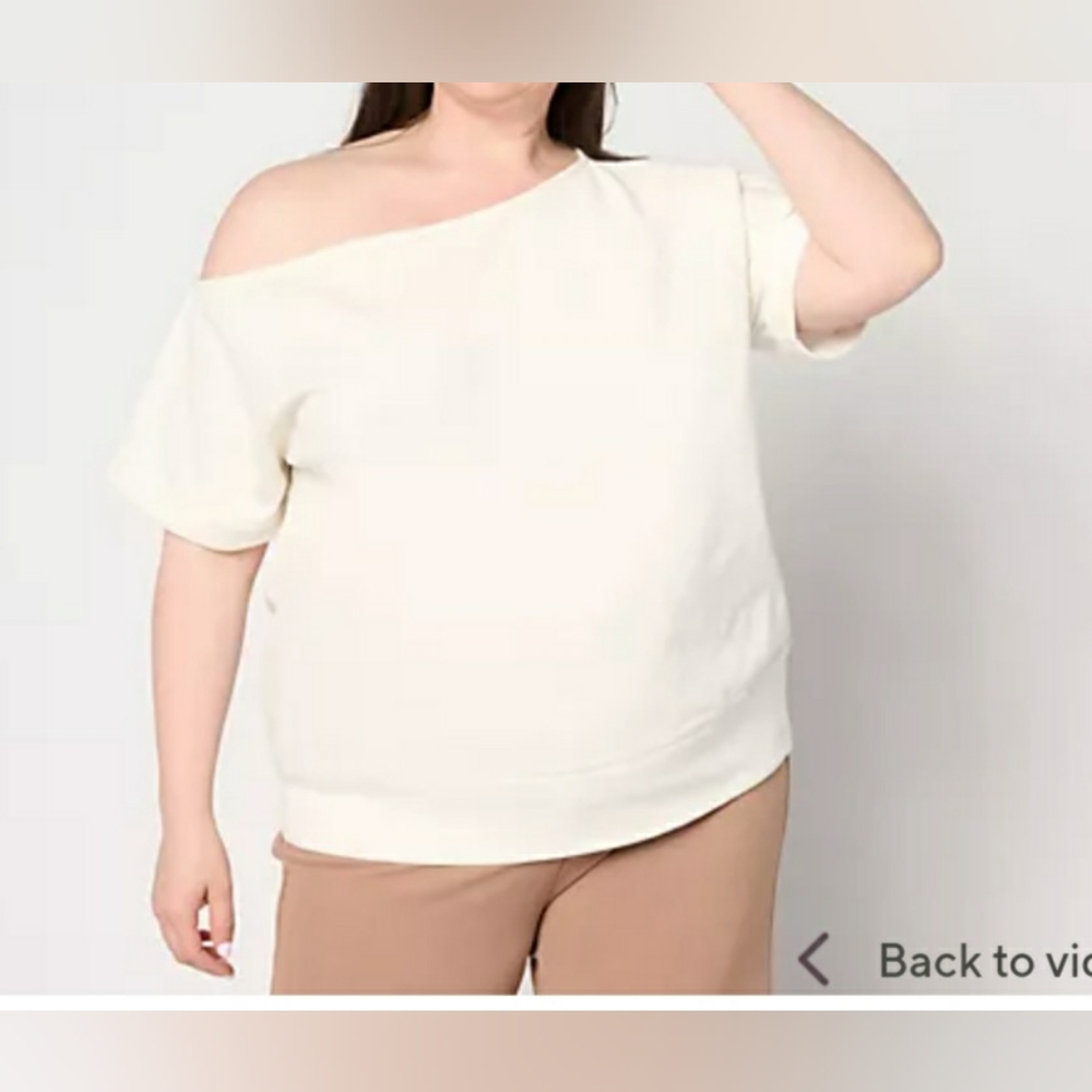 Beautiful Off The Shoulder Top Size 2X